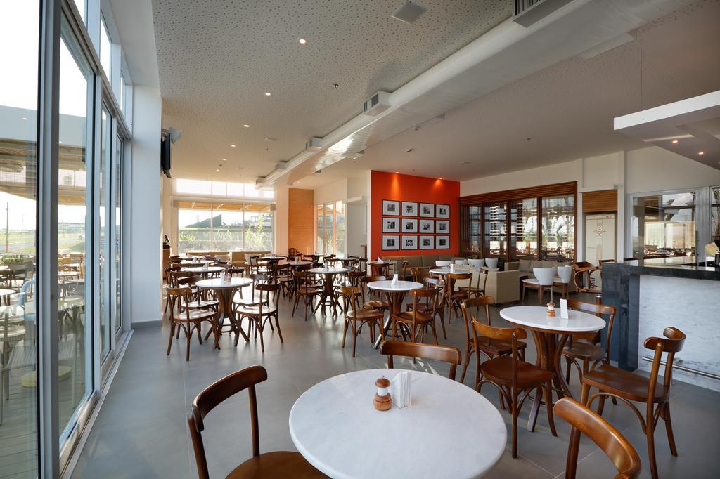 Vitoria Hotel Convention Паулиния Экстерьер фото