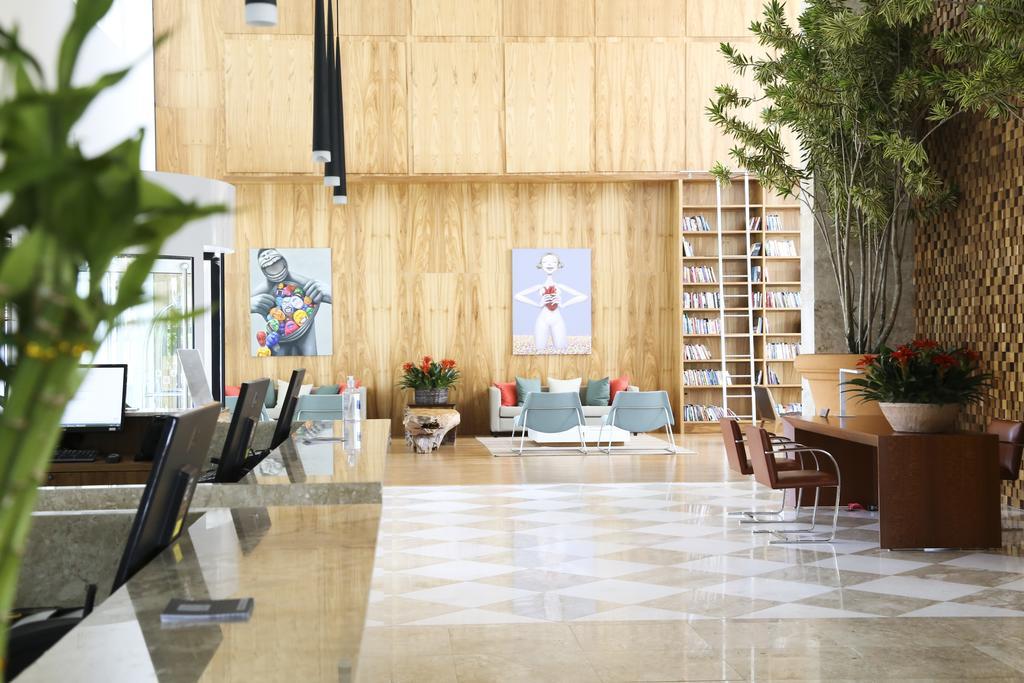 Vitoria Hotel Convention Паулиния Экстерьер фото